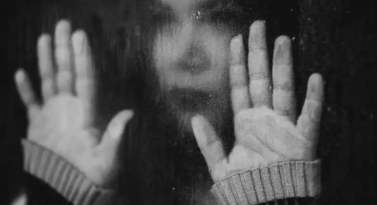 6 Steps To Rebuilding Self-Worth: Overcoming Trauma from a Toxic Relationship with a Narcissist